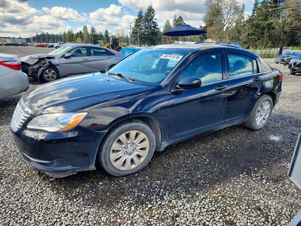 46741576 :رقم المزاد ، 1C3CCBAB2EN125273 vin ، 2014 Chrysler 200 مزاد بيع