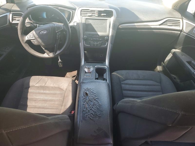 50502106 :رقم المزاد ، 3FA6P0LU4KR120221 vin ، 2019 Ford Fusion مزاد بيع