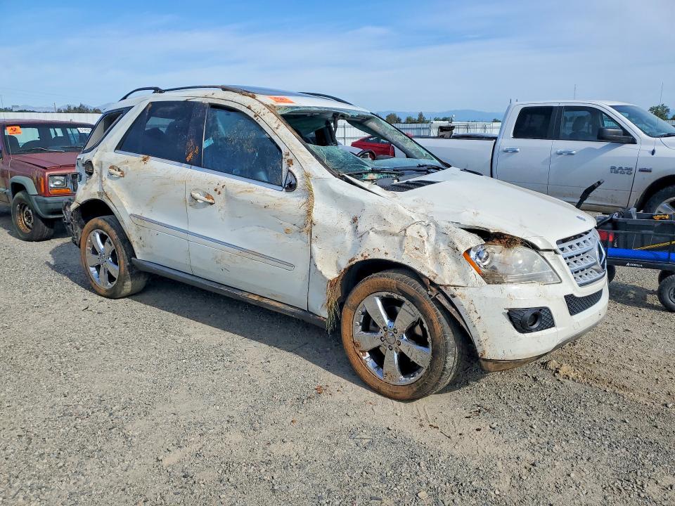 51808366 :رقم المزاد ، 4JGBB8GB0BA704409 vin ، 2011 Mercedes-benz Ml مزاد بيع
