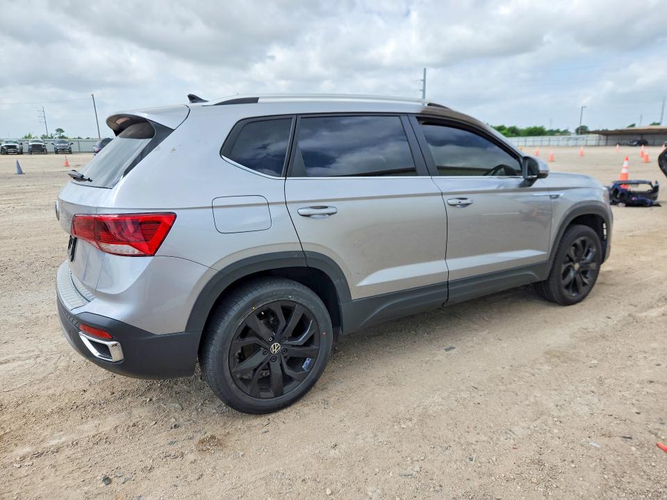 50491636 :رقم المزاد ، 3VVSX7B29PM335908 vin ، 2023 Volkswagen Taos مزاد بيع