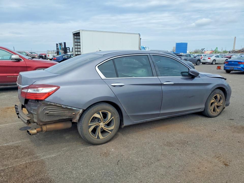 Auction sale of the 2017 Honda Accord, vin: 1HGCR2F30HA175954, lot number: 48714506