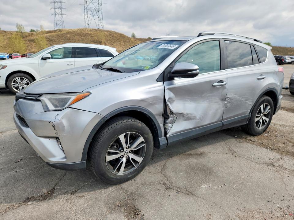 2018 Toyota Rav4 მანქანა იყიდება აუქციონზე, vin: 2T3RFREV0JW814290, აუქციონის ნომერი: 51093646