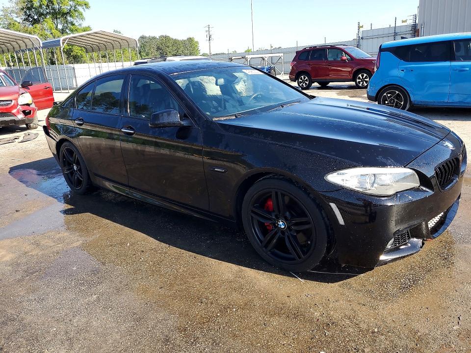 49960306 :رقم المزاد ، WBAFR7C5XDC826923 vin ، 2013 Bmw 535 مزاد بيع
