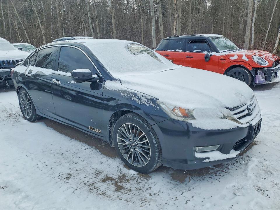 48631466 :رقم المزاد ، 1HGCR2F93DA801088 vin ، 2013 Honda Accord مزاد بيع
