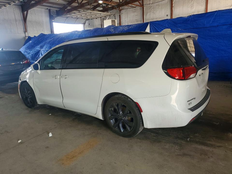 Продаж на аукціоні авто 2018 Chrysler Pacifica, vin: 2C4RC1FG4JR334032, номер лоту: 48570886