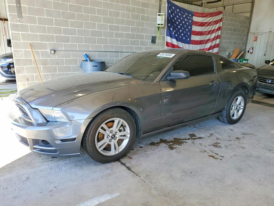 49575096 :رقم المزاد ، 1ZVBP8AM9E5204081 vin ، 2014 Ford Mustang مزاد بيع
