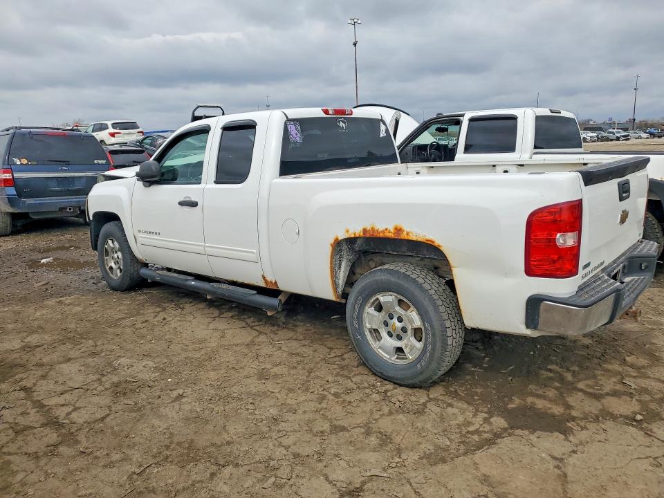 49702276 :رقم المزاد ، 1GCRCSE00BZ237248 vin ، 2011 Chevrolet Silverado مزاد بيع