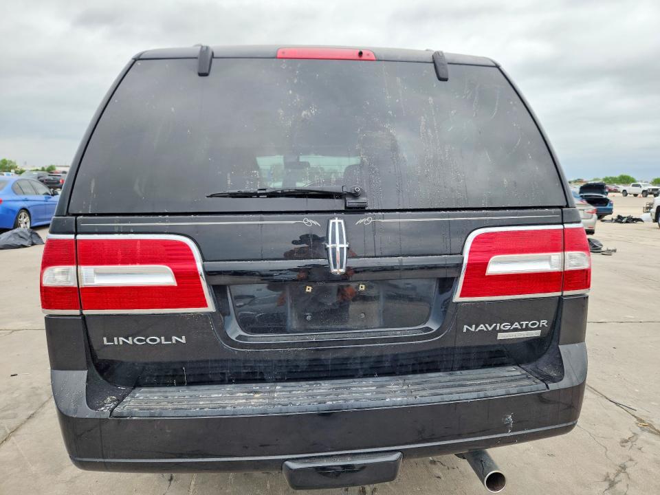 50998446 :رقم المزاد ، 5LMFU275X8LJ15462 vin ، 2008 Lincoln Navigator مزاد بيع