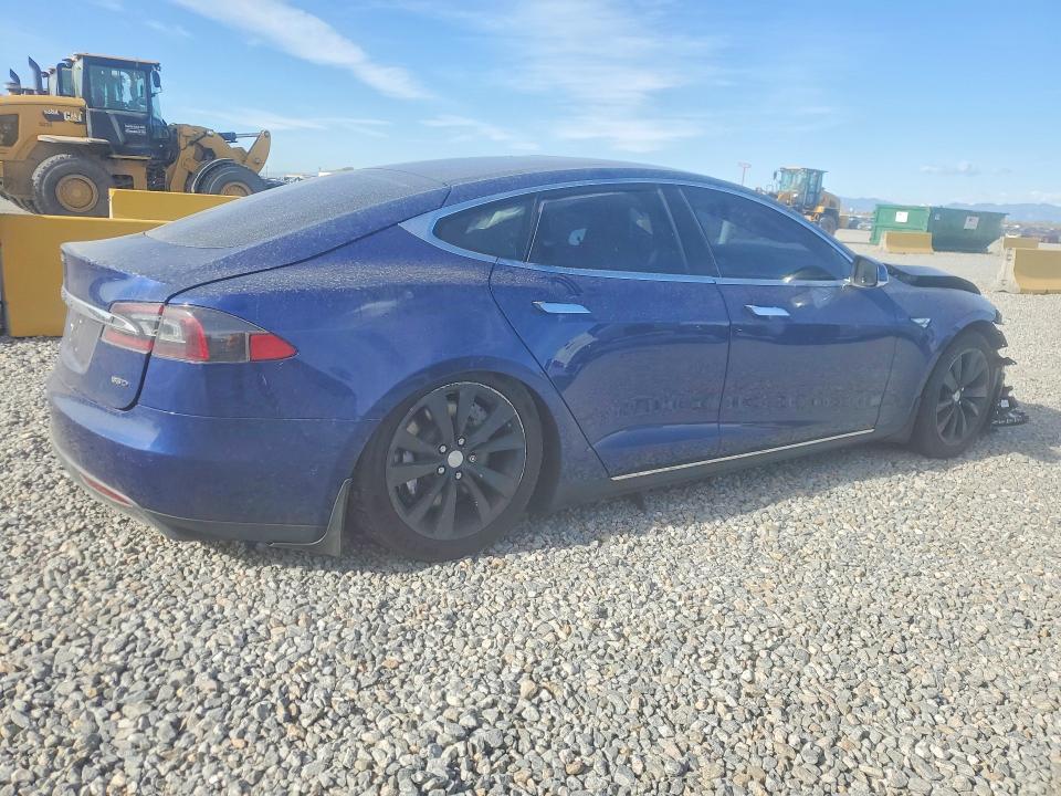 49512366 :رقم المزاد ، 5YJSA1E27GF126664 vin ، 2016 Tesla Model S مزاد بيع