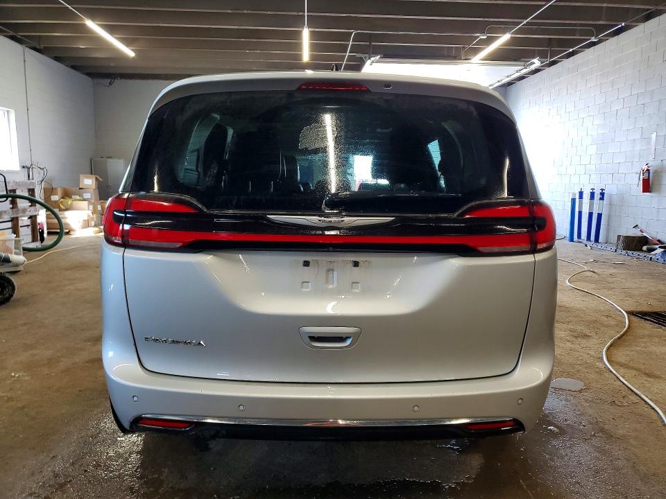 Продажа на аукционе авто 2024 Chrysler Pacifica, vin: 2C4RC1BG3RR148869, номер лота: 49256466