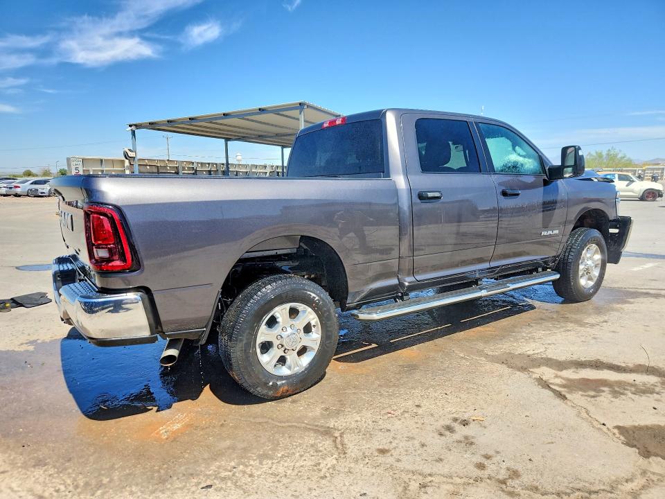 50808486 :رقم المزاد ، 3C6UR5DJ0TG199985 vin ، 2026 Ram 2500 مزاد بيع
