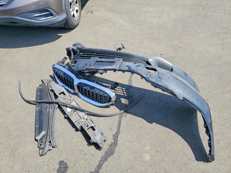 2020 Bmw 330i მანქანა იყიდება აუქციონზე, vin: 3MW5R1J07L8B15038, აუქციონის ნომერი: 52077496