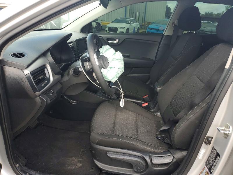 2020 Kia Rio მანქანა იყიდება აუქციონზე, vin: 3KPA24AD8LE298557, აუქციონის ნომერი: 49753006