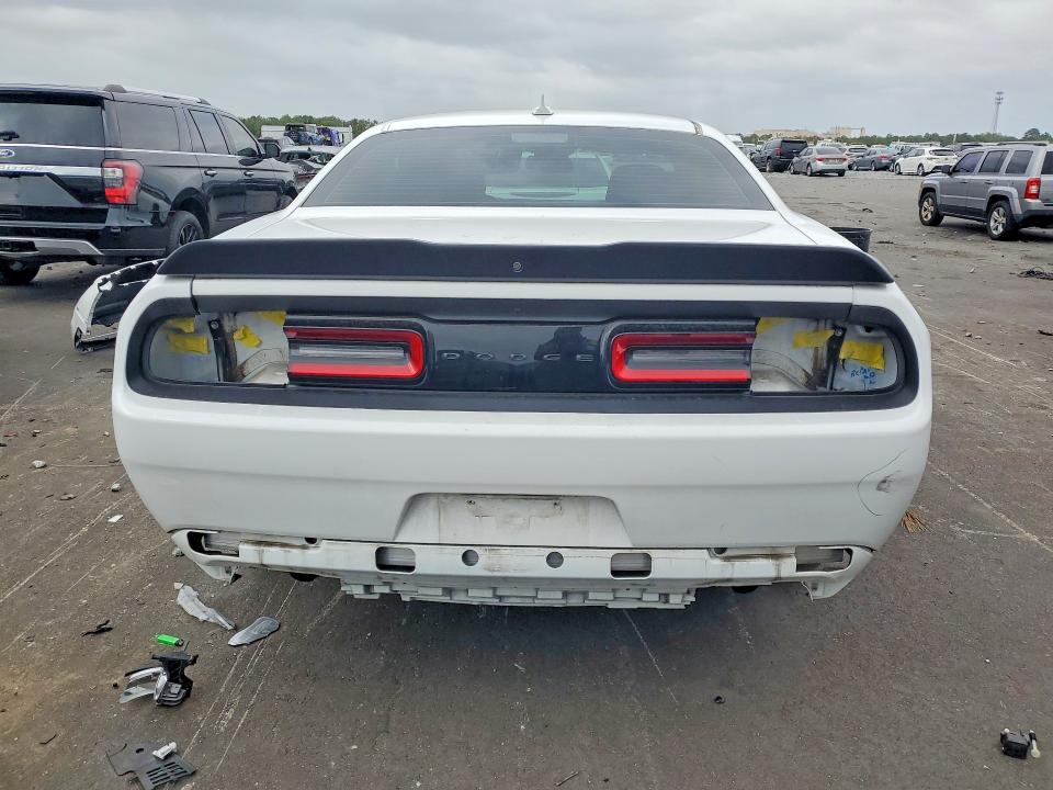 Продажа на аукционе авто 2022 Dodge Challenger, vin: 2C3CDZAG1NH215590, номер лота: 47901186
