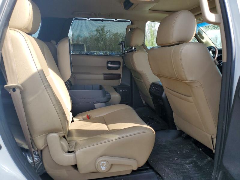 49606116 :رقم المزاد ، 5TDDY5G16GS144357 vin ، 2016 Toyota Sequoia مزاد بيع