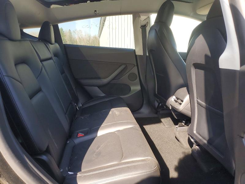 49957196 :رقم المزاد ، 5YJYGDEE5MF107207 vin ، 2021 Tesla Truck/van Model Y 75d Long Ran مزاد بيع
