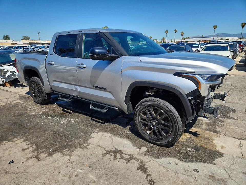 Auction sale of the 2025 Toyota Tundra, vin: 5TFWA5DB7SX271860, lot number: 49882496