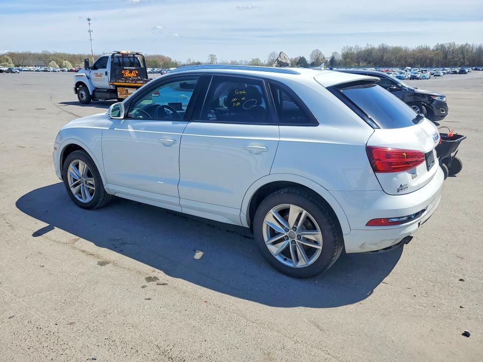 2017 Audi Q3 მანქანა იყიდება აუქციონზე, vin: WA1ECCFS0HR008172, აუქციონის ნომერი: 48955616