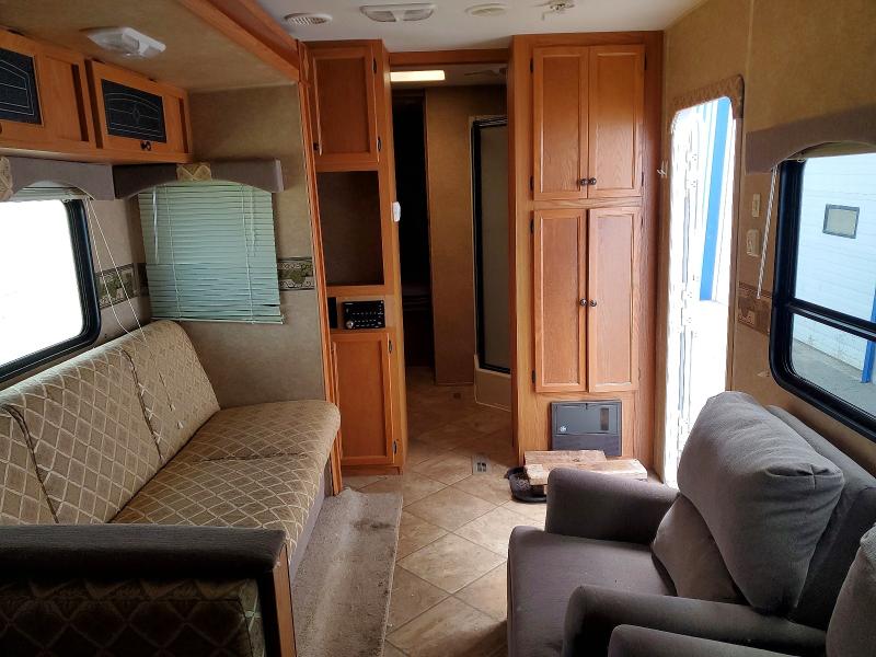 Продажа на аукционе авто 2011 Heartland Trailrunne, vin: 5SFEB3328BE220326, номер лота: 49891236