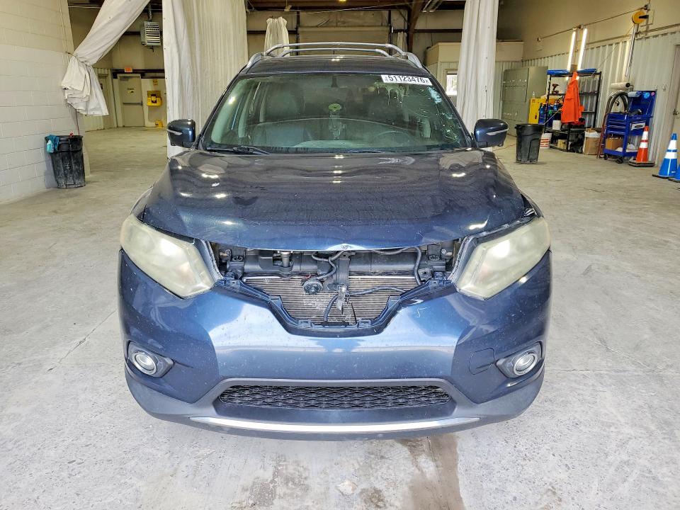 51123476 :رقم المزاد ، 5N1AT2MT0FC801350 vin ، 2015 Nissan Rogue مزاد بيع