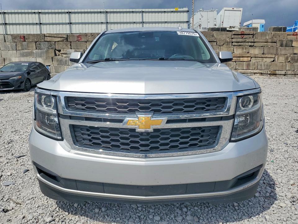 48779576 :رقم المزاد ، 1GNSKHKC5JR242893 vin ، 2018 Chevrolet Suburban مزاد بيع