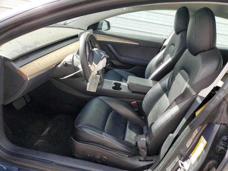 48779716 :رقم المزاد ، 5YJ3E1EB1NF261676 vin ، 2022 Tesla Model 3 مزاد بيع