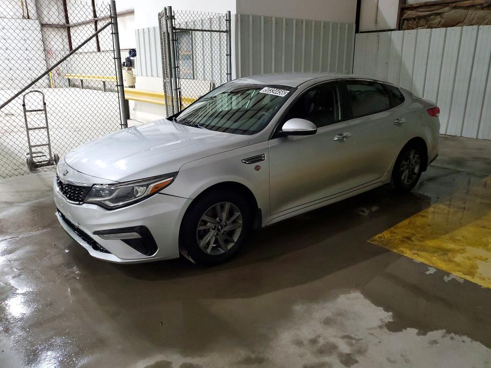 2019 Kia Optima მანქანა იყიდება აუქციონზე, vin: 5XXGT4L34KG350736, აუქციონის ნომერი: 50334456