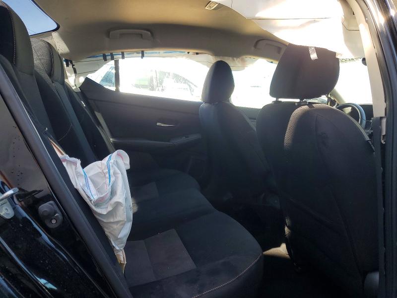 49905526 :رقم المزاد ، 3N1AB8DV1NY315747 vin ، 2022 Nissan Sentra مزاد بيع