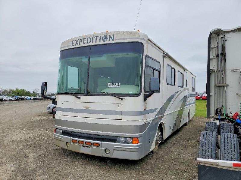 51131986 :رقم المزاد ، 4UZAAHBV02CK20826 vin ، 2002 Fleetwood Motor Home مزاد بيع