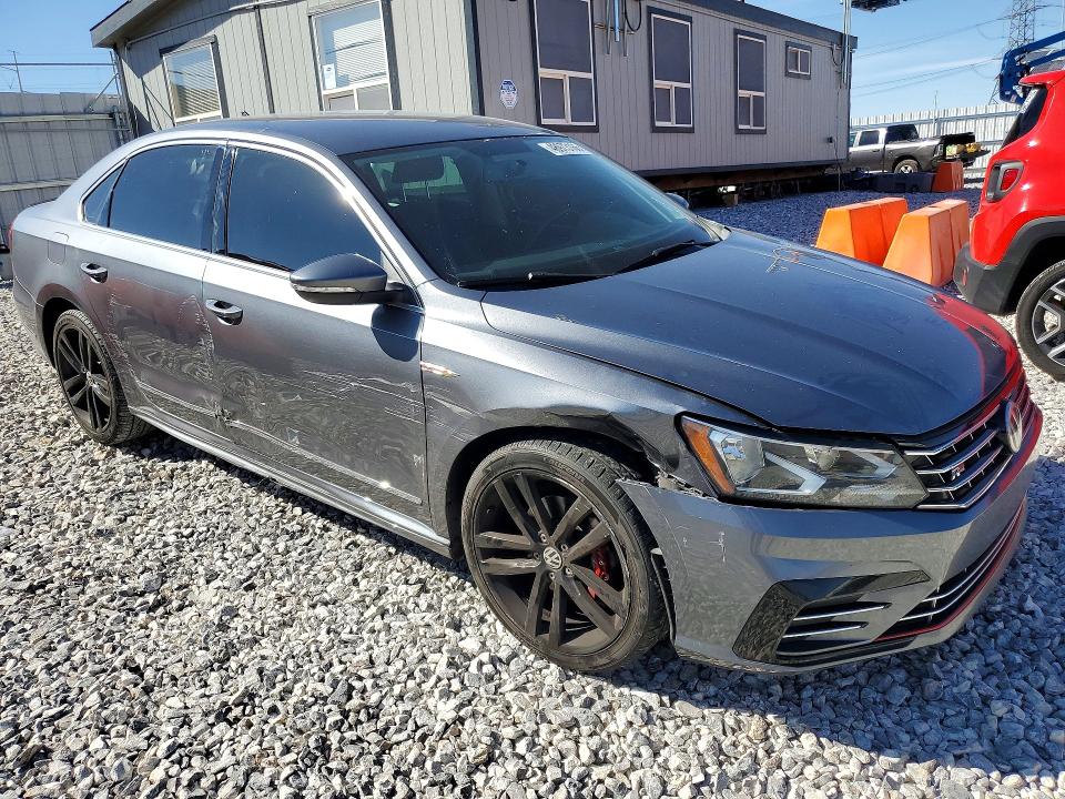 Продаж на аукціоні авто 2017 Volkswagen Passat, vin: 1VWDT7A33HC015383, номер лоту: 48973166