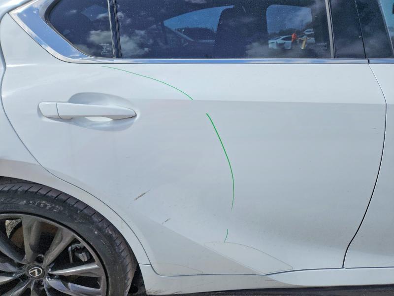 50080186 :رقم المزاد ، JTHBZ1B27S5083031 vin ، 2025 Lexus Is 350 مزاد بيع