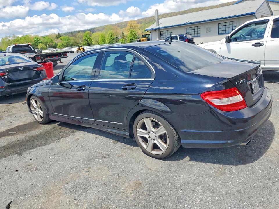 50691586 :رقم المزاد ، WDDGF8BB4AR105699 vin ، 2010 Mercedes-benz C مزاد بيع