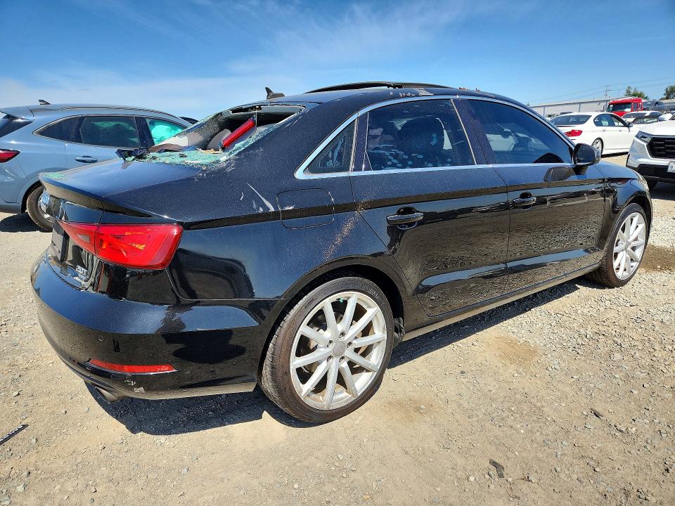 Продажа на аукционе авто 2015 Audi A3, vin: WAUEFGFF7F1018892, номер лота: 50182066