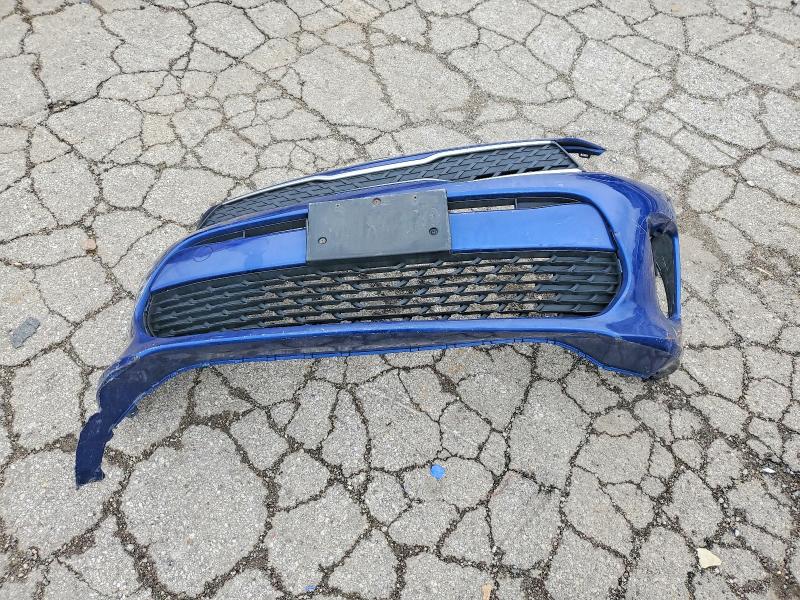 47780206 :رقم المزاد ، 3KPA24AB8KE200494 vin ، 2019 Kia Rio مزاد بيع