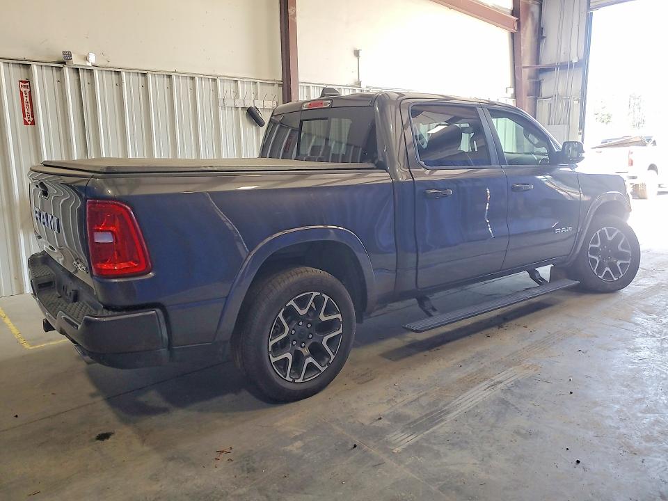 Продажа на аукционе авто 2026 Ram 1500, vin: 1C6SRFJP1TN293757, номер лота: 49742476