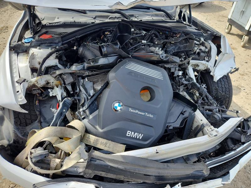 49444516 :رقم المزاد ، WBA8D9G34HNU65436 vin ، 2017 Bmw 330 مزاد بيع