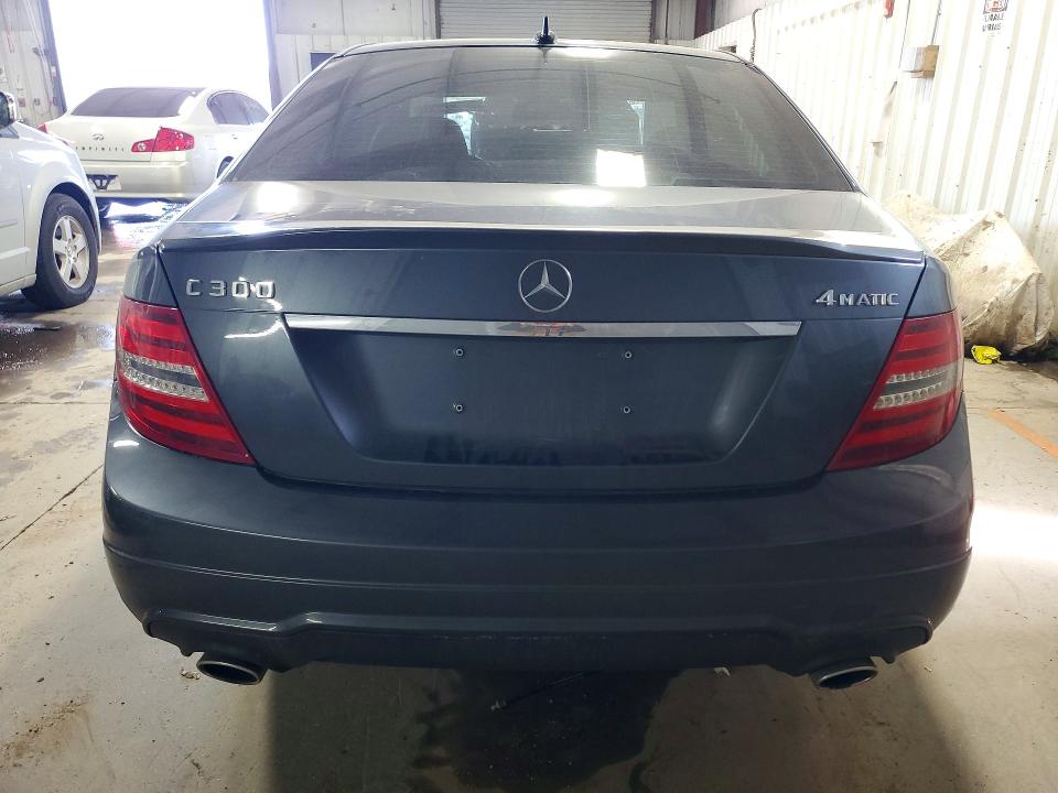 Продажа на аукционе авто 2013 Mercedes-benz C, vin: WDDGF8AB7DA812977, номер лота: 50592236