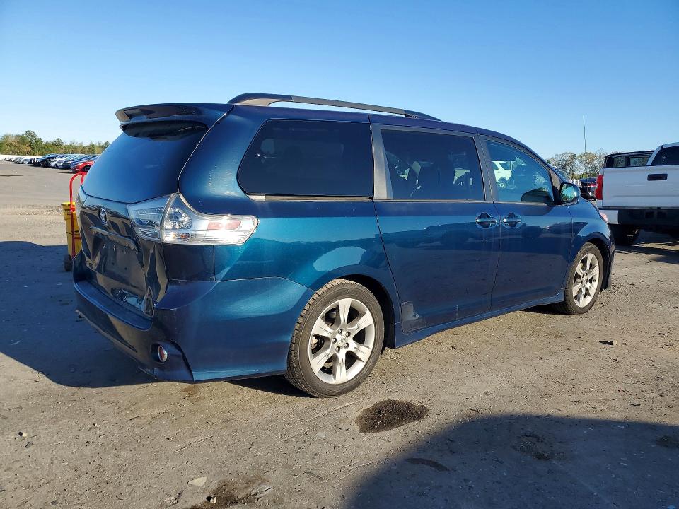 Aukcja sprzedaży 2011 Toyota Sienna, vin: 5TDXK3DC0BS060911, numer aukcji: 46858366