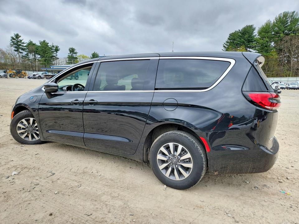 Продажа на аукционе авто 2023 Chrysler Pacifica, vin: 2C4RC1L70PR632767, номер лота: 50993876