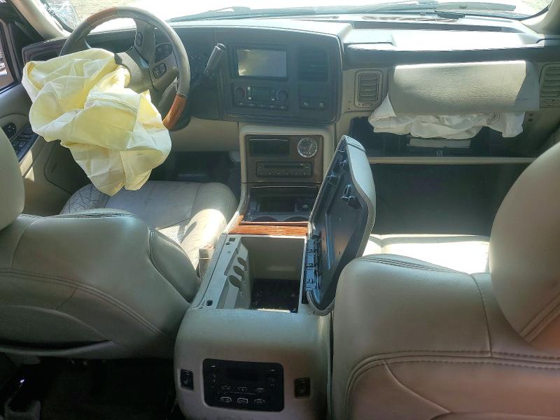 2004 Cadillac Escalade მანქანა იყიდება აუქციონზე, vin: 1GYEK63N14R208314, აუქციონის ნომერი: 51000666