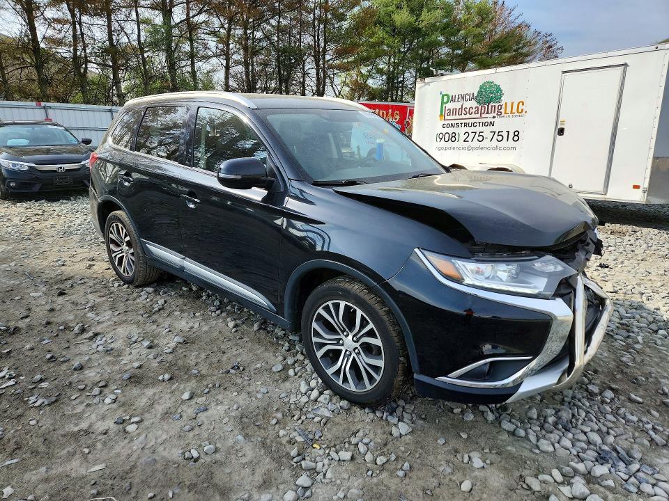 49945716 :رقم المزاد ، JA4AZ3A38HZ037108 vin ، 2017 Mits Outlander مزاد بيع