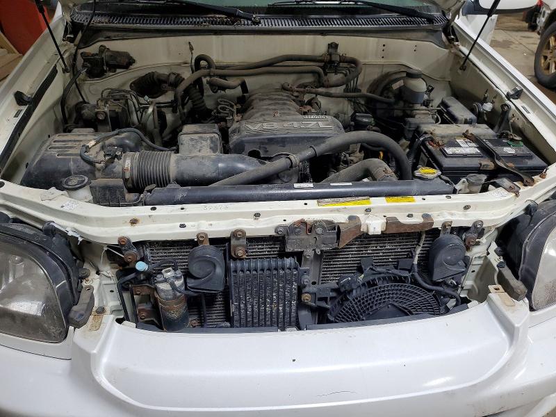 51358126 :رقم المزاد ، 5TDBT48A35S249711 vin ، 2005 Toyota Sequoia مزاد بيع