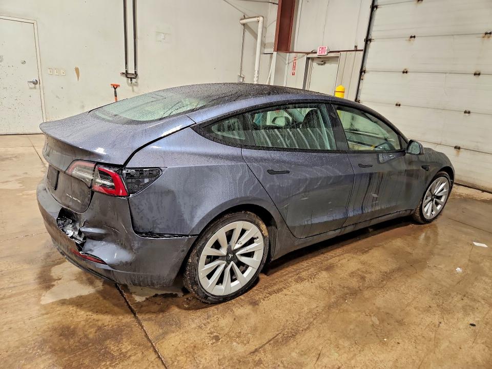 47980756 :رقم المزاد ، 5YJ3E1EBXNF288584 vin ، 2022 Tesla Model 3 مزاد بيع