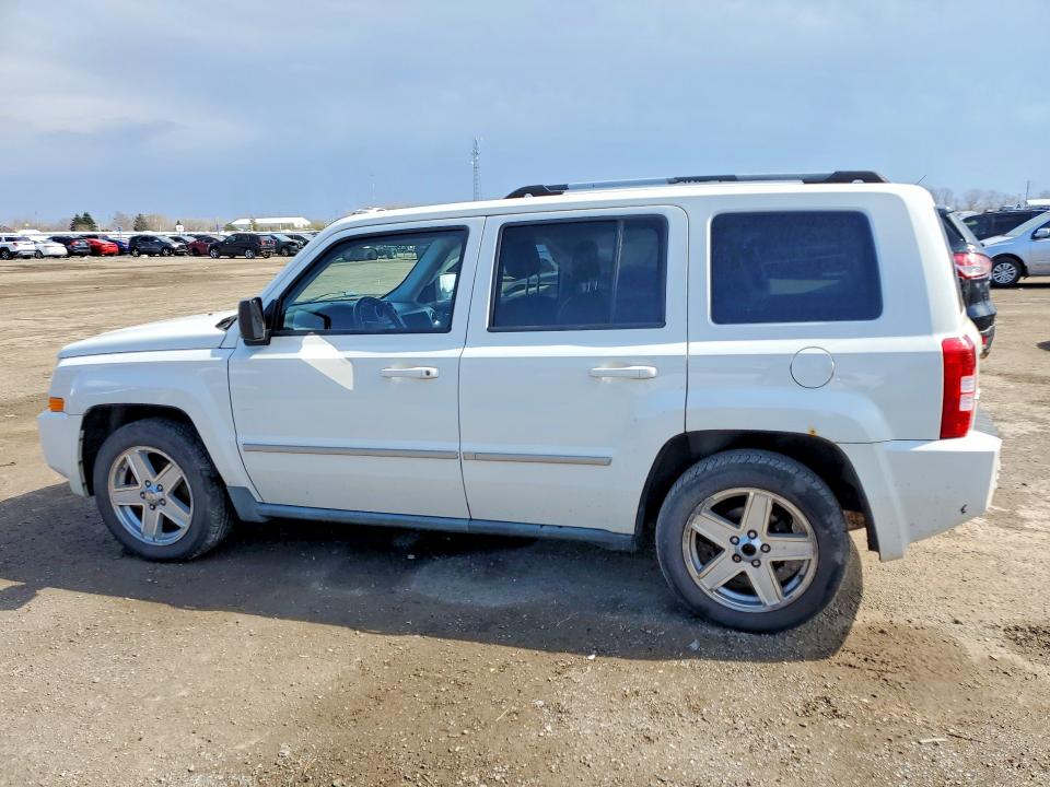 48354146 :رقم المزاد ، 1J4NF4GB9AD611233 vin ، 2010 Jeep Patriot مزاد بيع