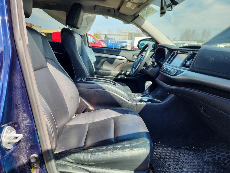 Продажа на аукционе авто 2016 Toyota Highlander, vin: 5TDJKRFH7GS336235, номер лота: 48165476
