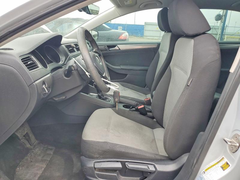 51042546 :رقم المزاد ، 3VW2B7AJ8HM307487 vin ، 2017 Volkswagen Jetta مزاد بيع
