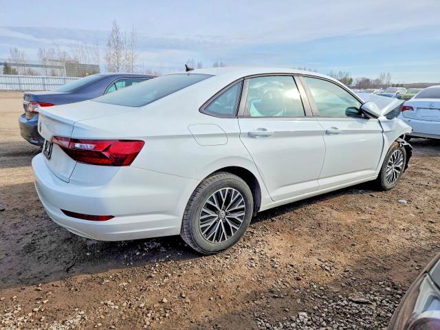 Продажа на аукционе авто 2021 Volkswagen Jetta, vin: 3VWC57BU3MM010352, номер лота: 50030266