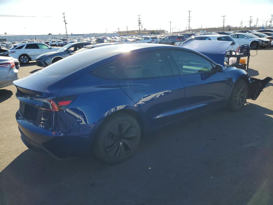 50149046 :رقم المزاد ، 5YJ3E1EA1SF041876 vin ، 2025 Tesla Model 3 مزاد بيع