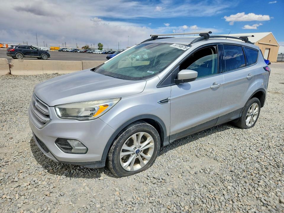 2018 Ford Escape მანქანა იყიდება აუქციონზე, vin: 1FMCU9GD2JUA32257, აუქციონის ნომერი: 50798676