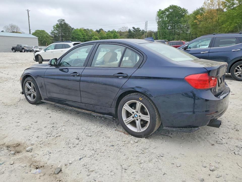 48631606 :رقم المزاد ، WBA3B5G56ENS11412 vin ، 2014 Bmw 328 مزاد بيع